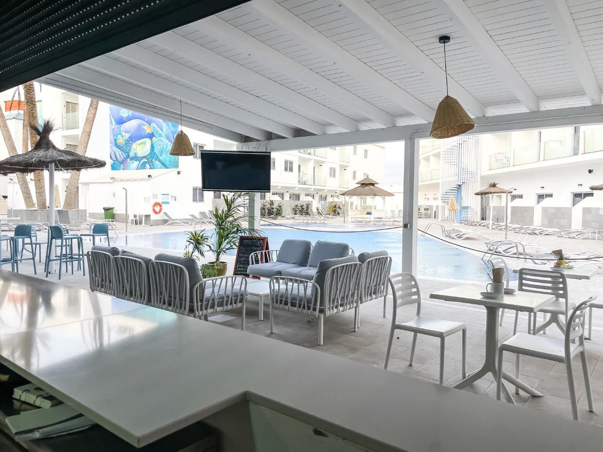 Corralejo Surfing Colors Hotel&Apartments Exterior photo
