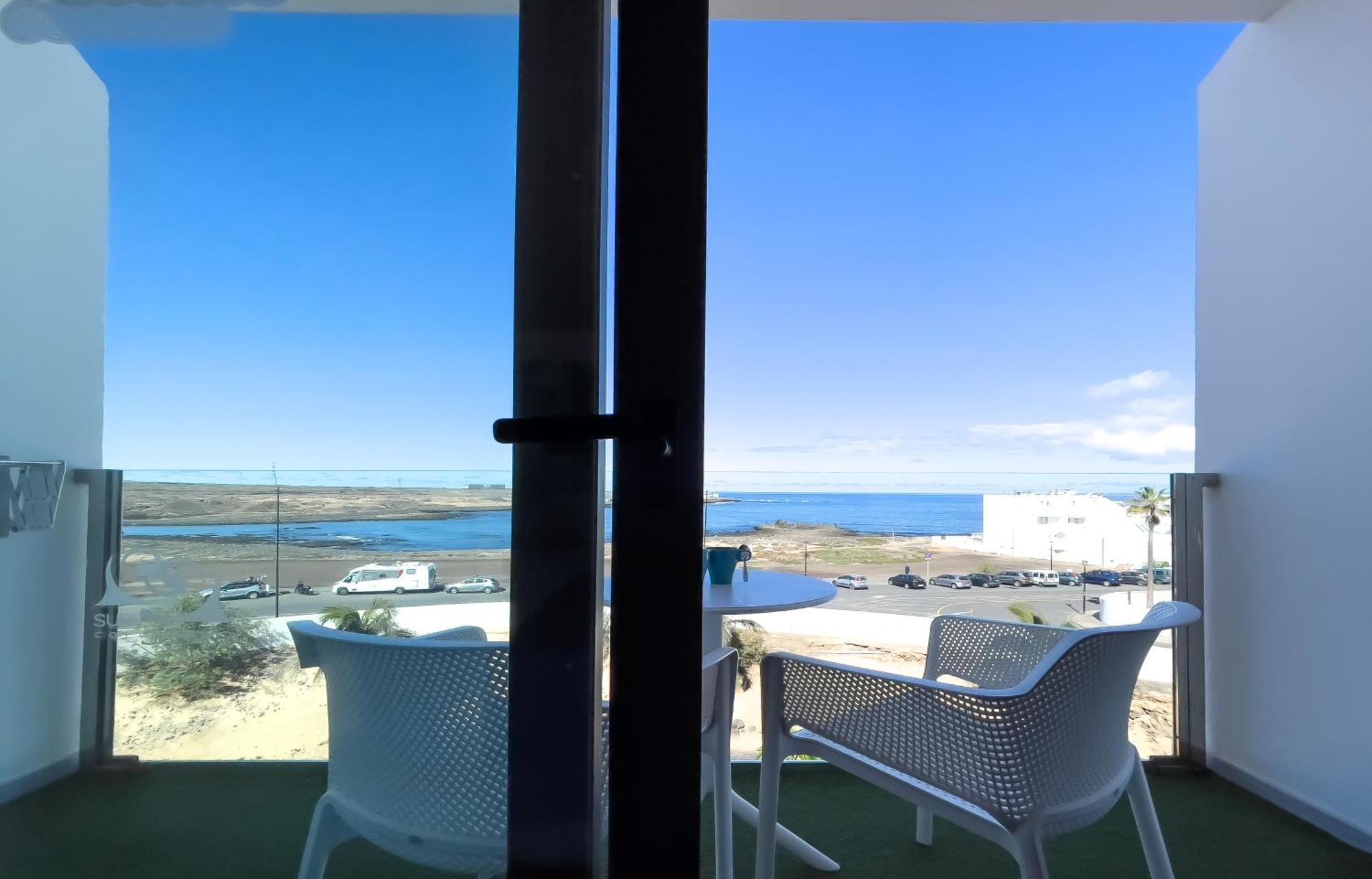 Corralejo Surfing Colors Hotel&Apartments Exterior photo