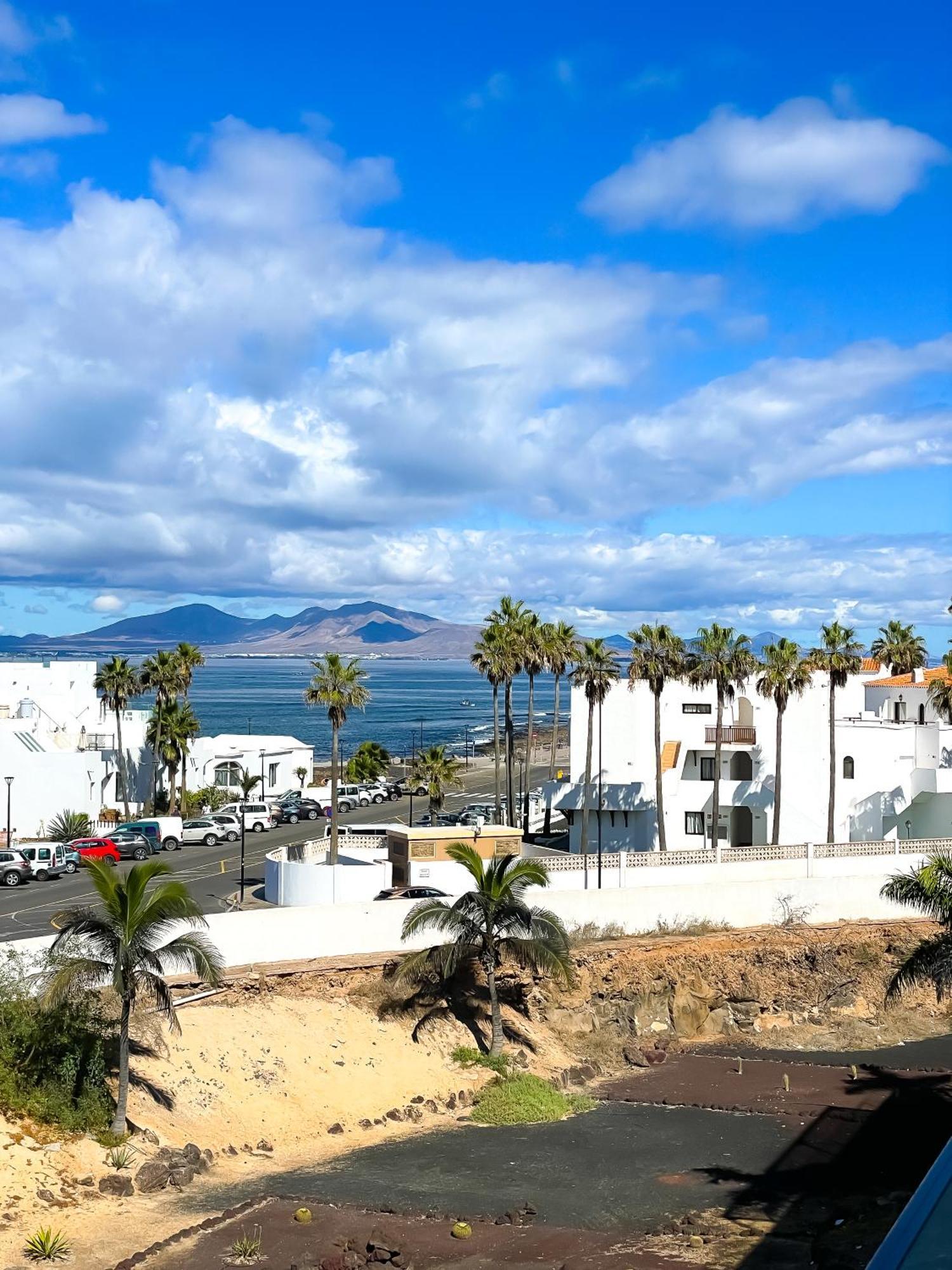 Corralejo Surfing Colors Hotel&Apartments Exterior photo